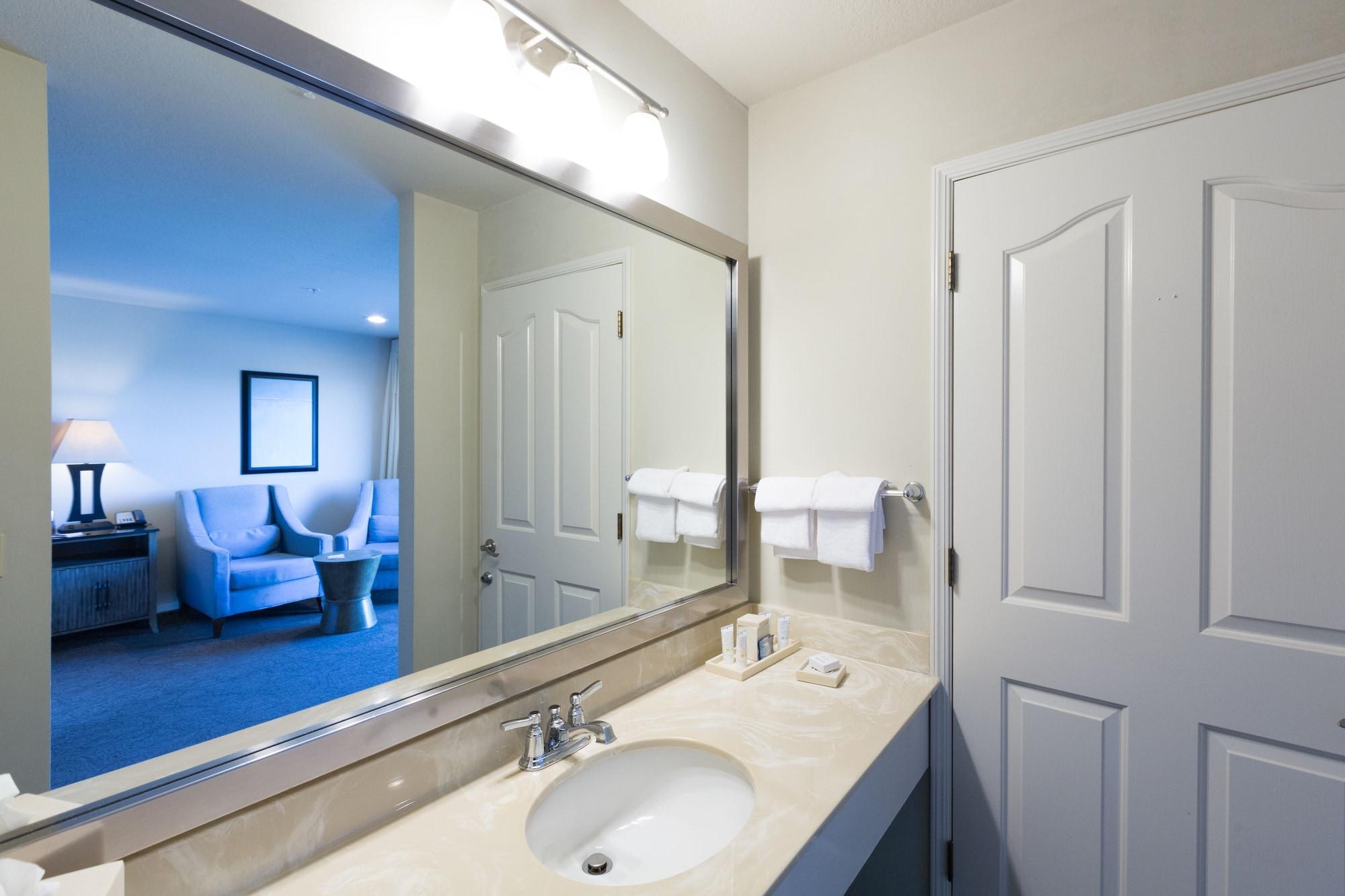 Cambria Landing Inn And Suites Dış mekan fotoğraf