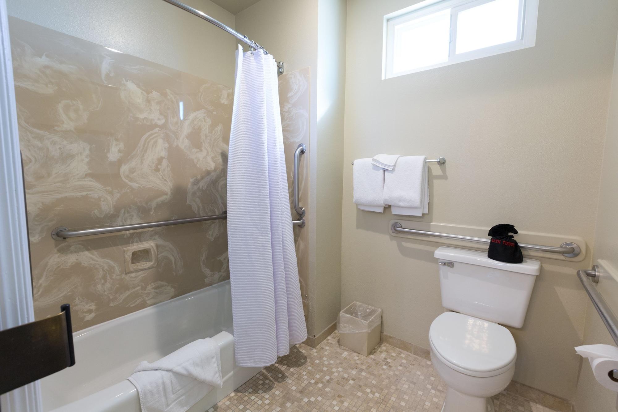 Cambria Landing Inn And Suites Dış mekan fotoğraf