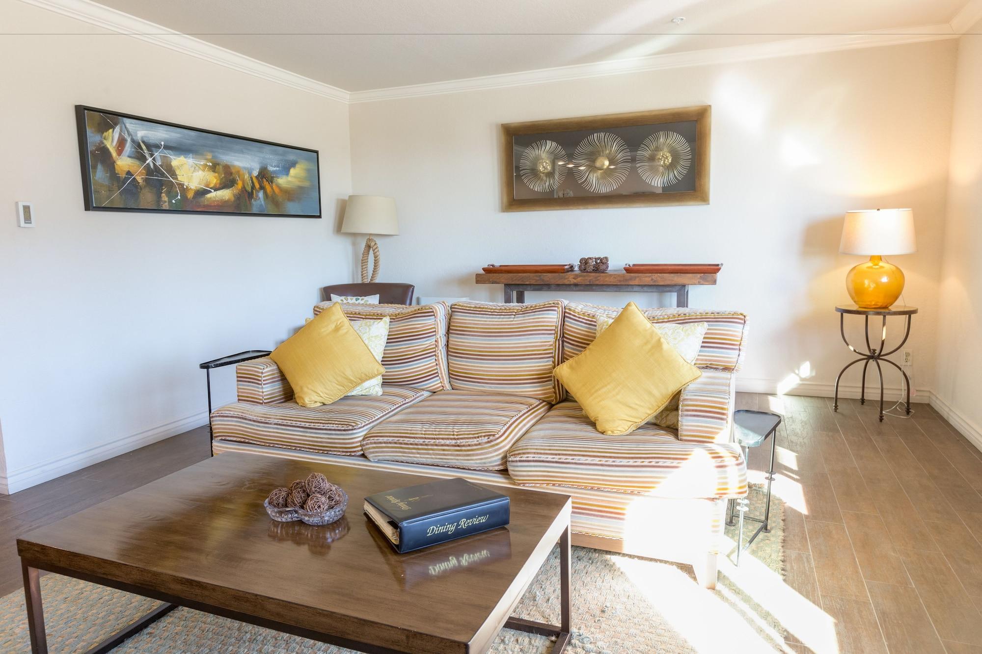 Cambria Landing Inn And Suites Dış mekan fotoğraf