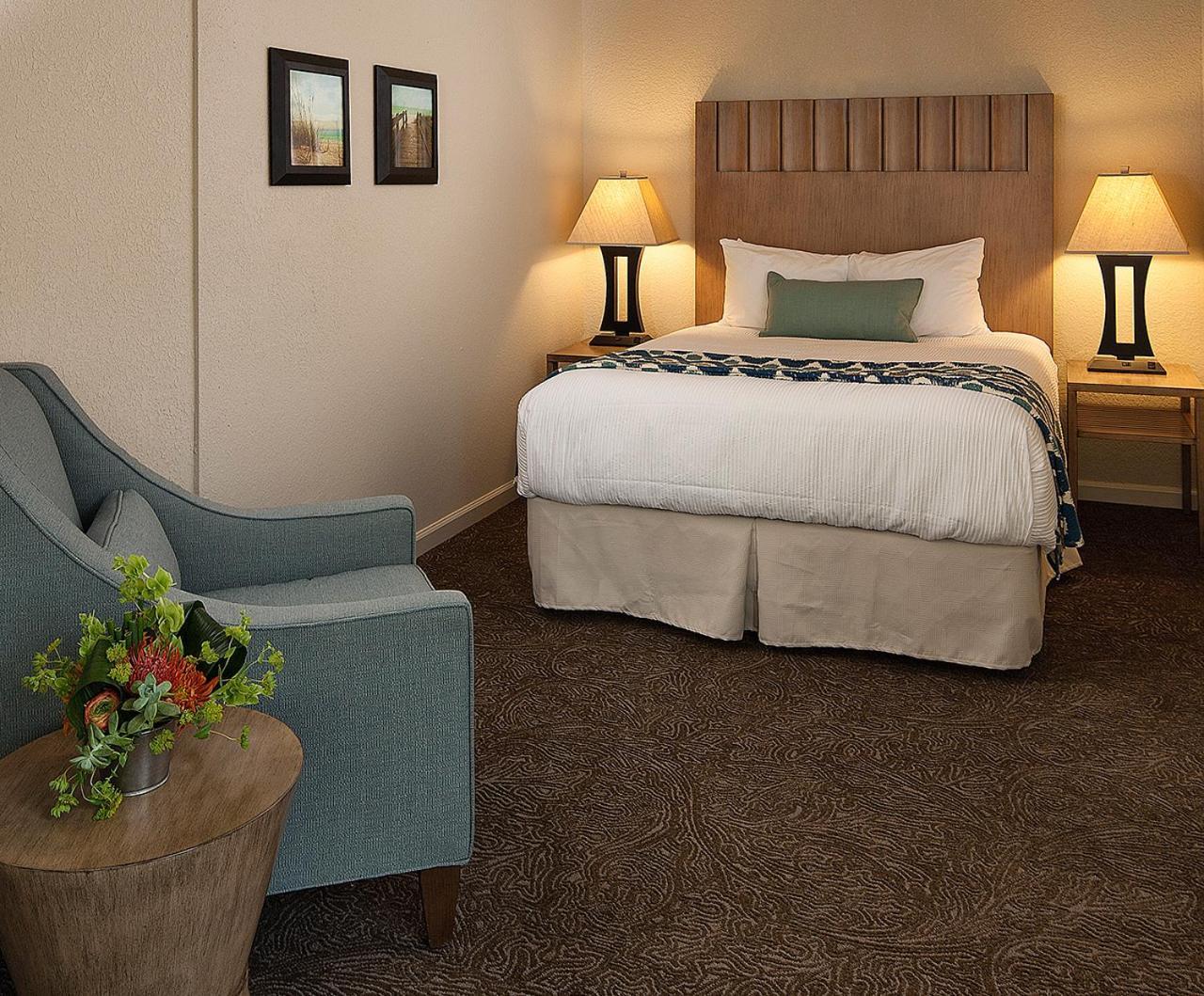 Cambria Landing Inn And Suites Dış mekan fotoğraf