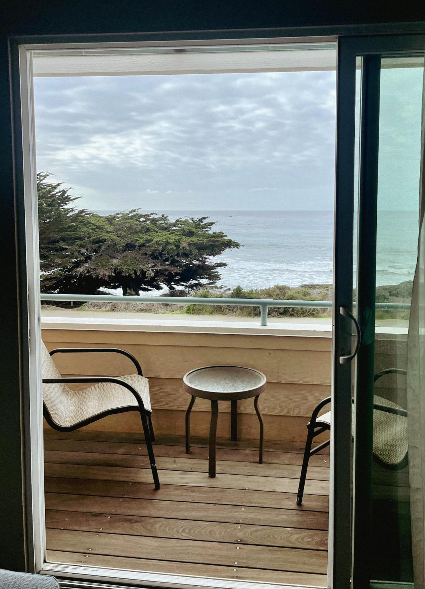 Cambria Landing Inn And Suites Dış mekan fotoğraf